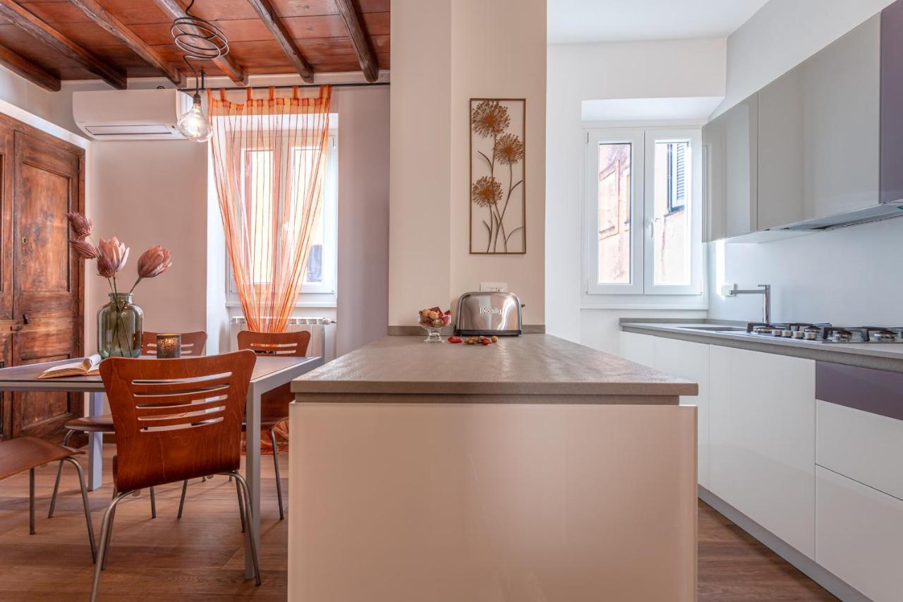 Emma - Lovely Suite In Trastevere Rome Exterior photo