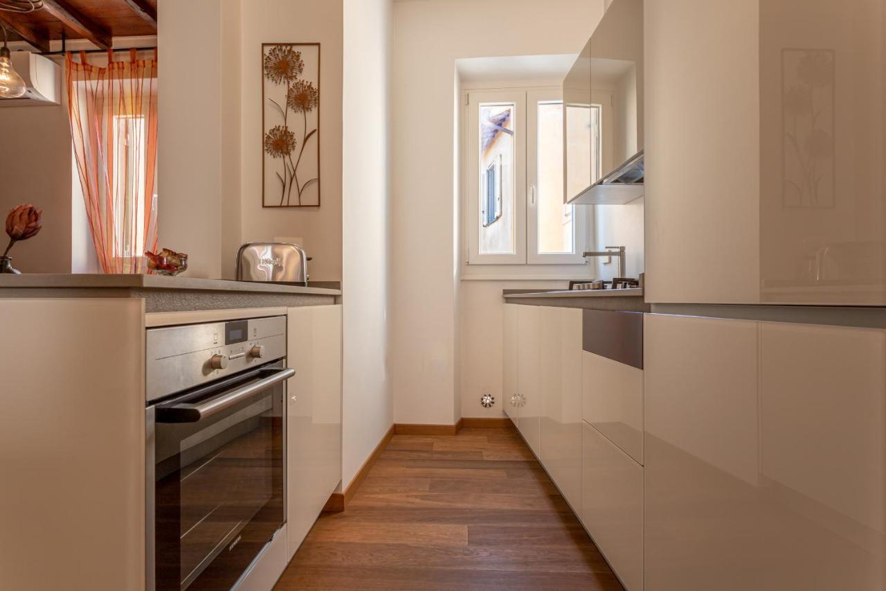 Emma - Lovely Suite In Trastevere Rome Exterior photo